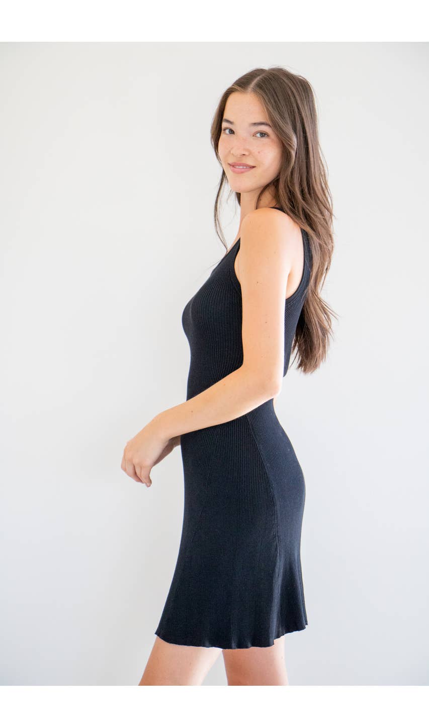 Amara Ribbed A-Line Dress in Black