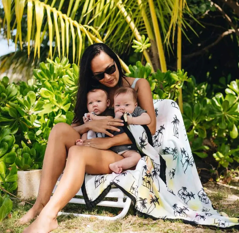 Coconut Coast Throw Blanket