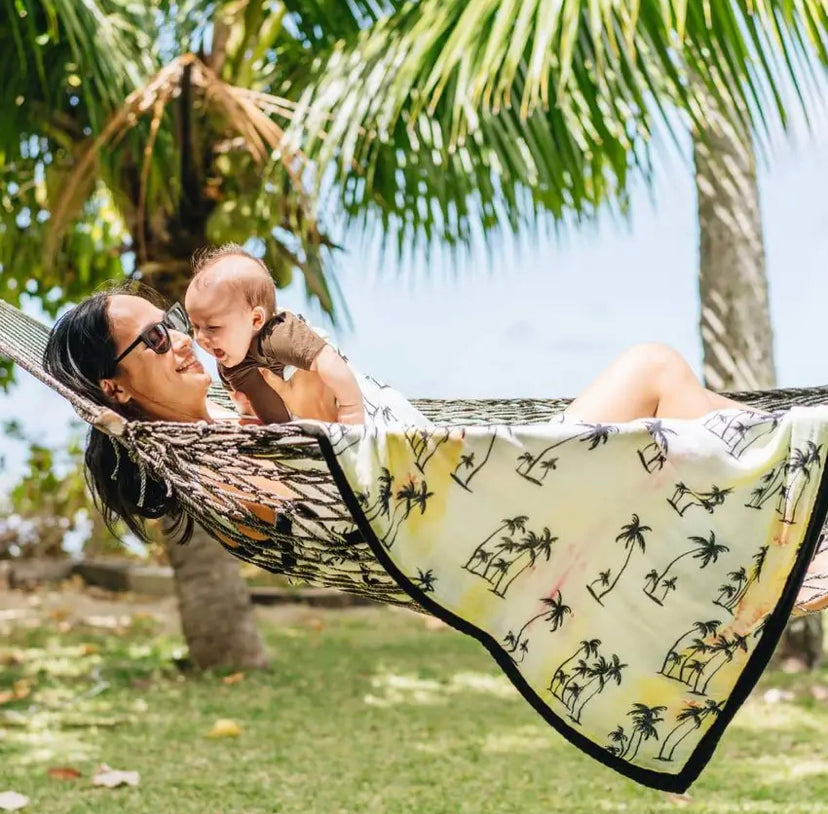 Coconut Coast Throw Blanket